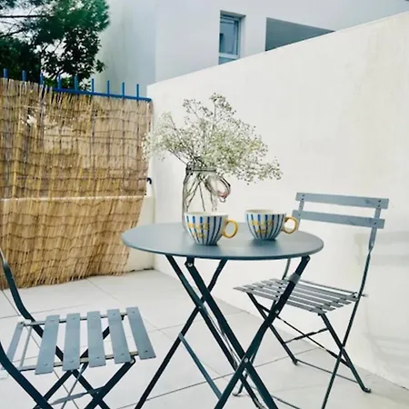 With Terrace And Parking Near The Old Port *